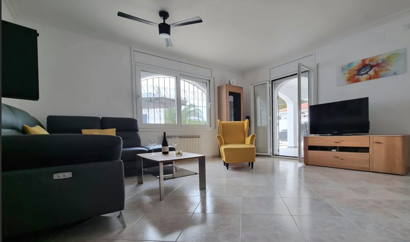 Blick vom WZ in den Porche